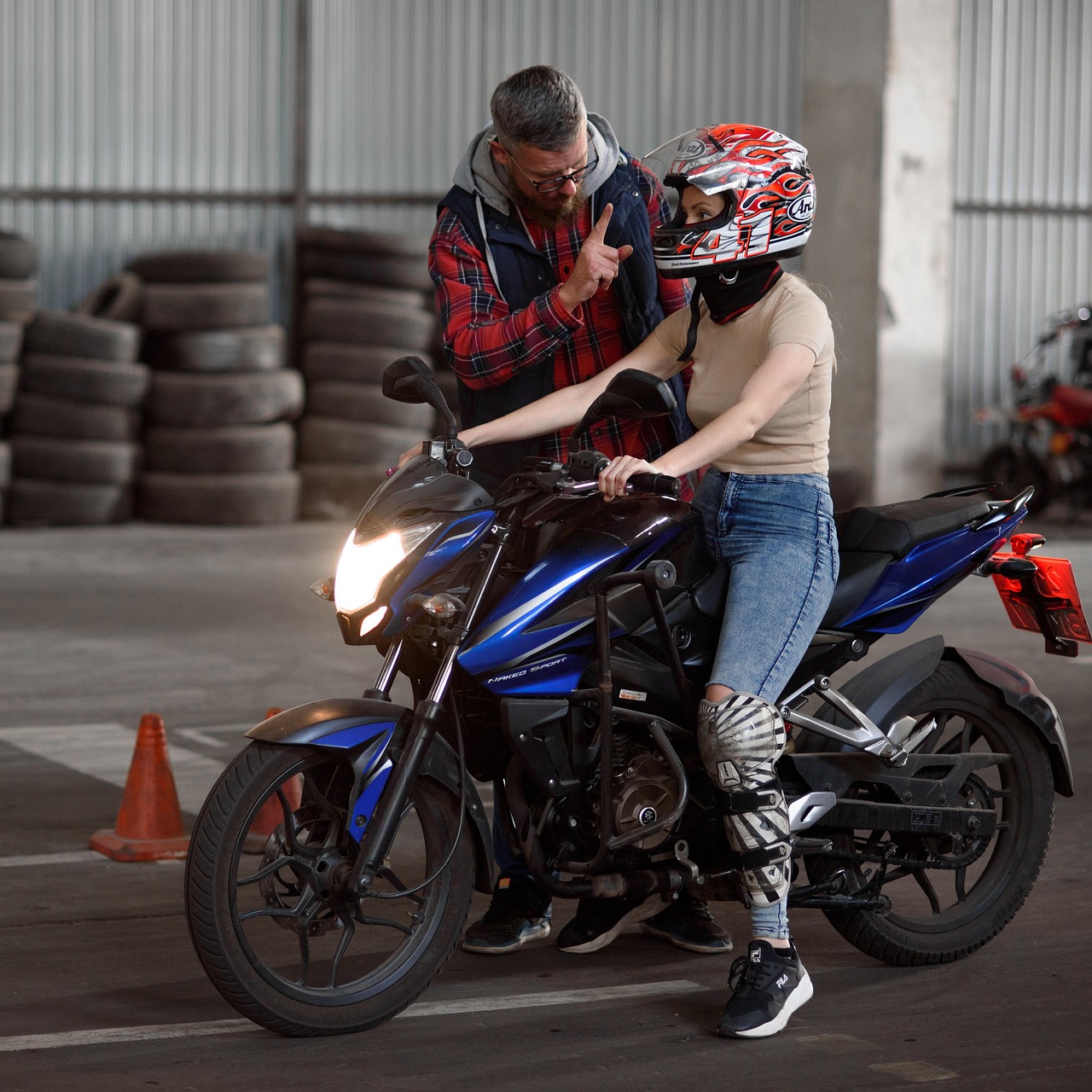 定位已实名手机卡- 高清手机app详情下载教程