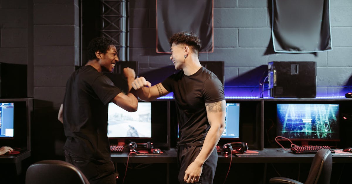 白号发卡网：短信如何在互联网时代重新定义关系