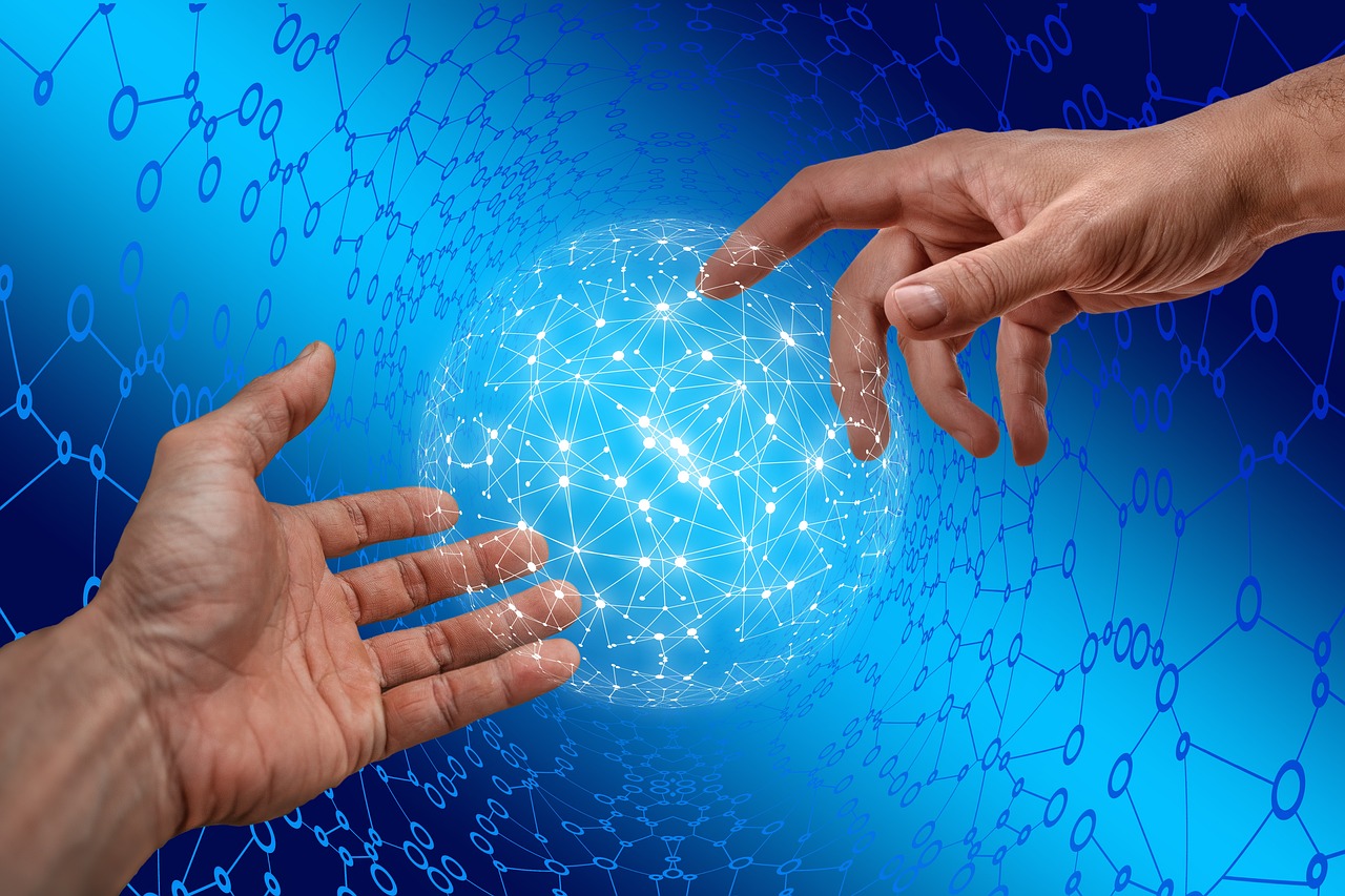 在线双语服务团队:智能多多app详情下载教程