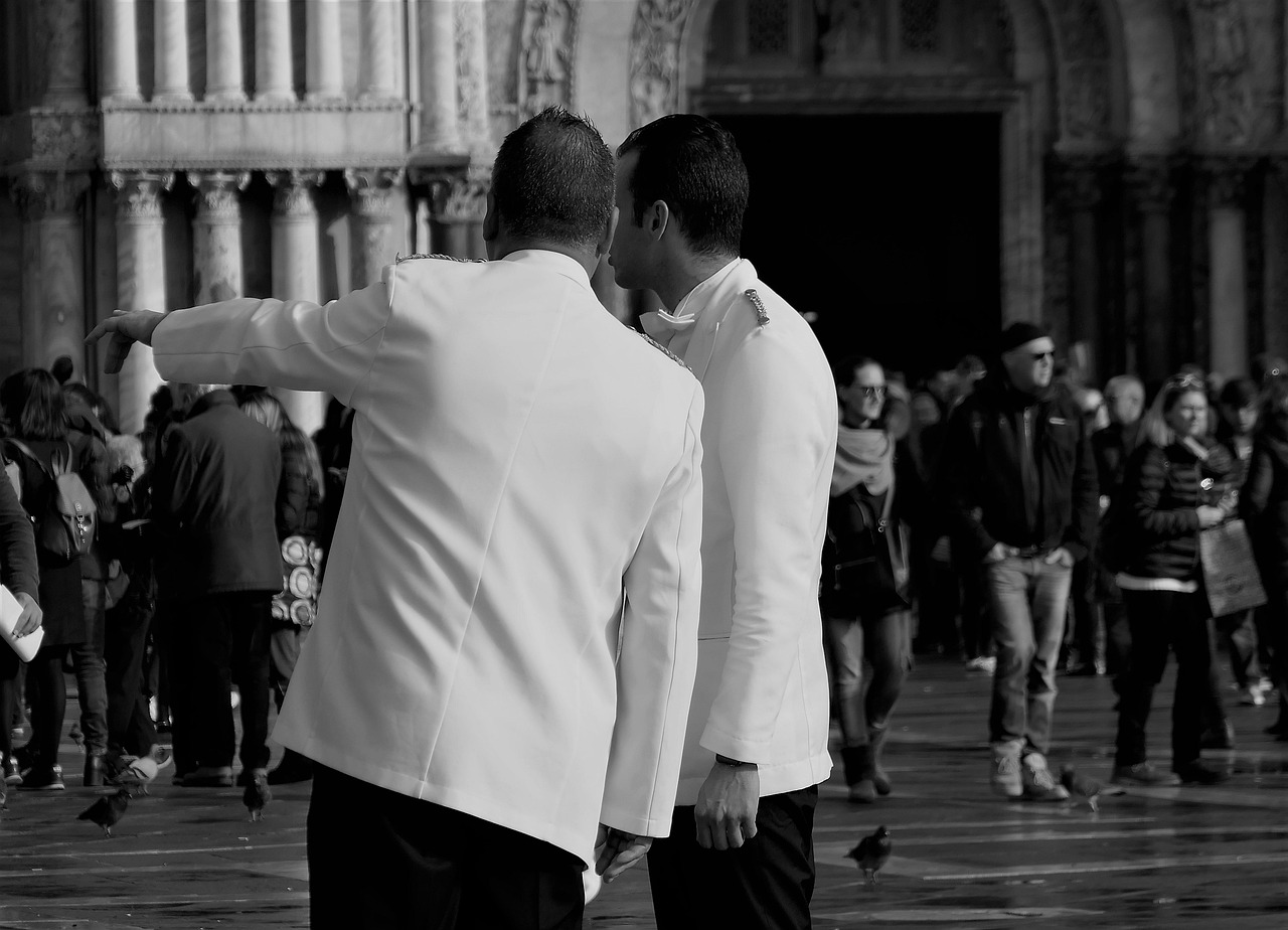 买卖微信号:流量卡的价格变动及其原因?